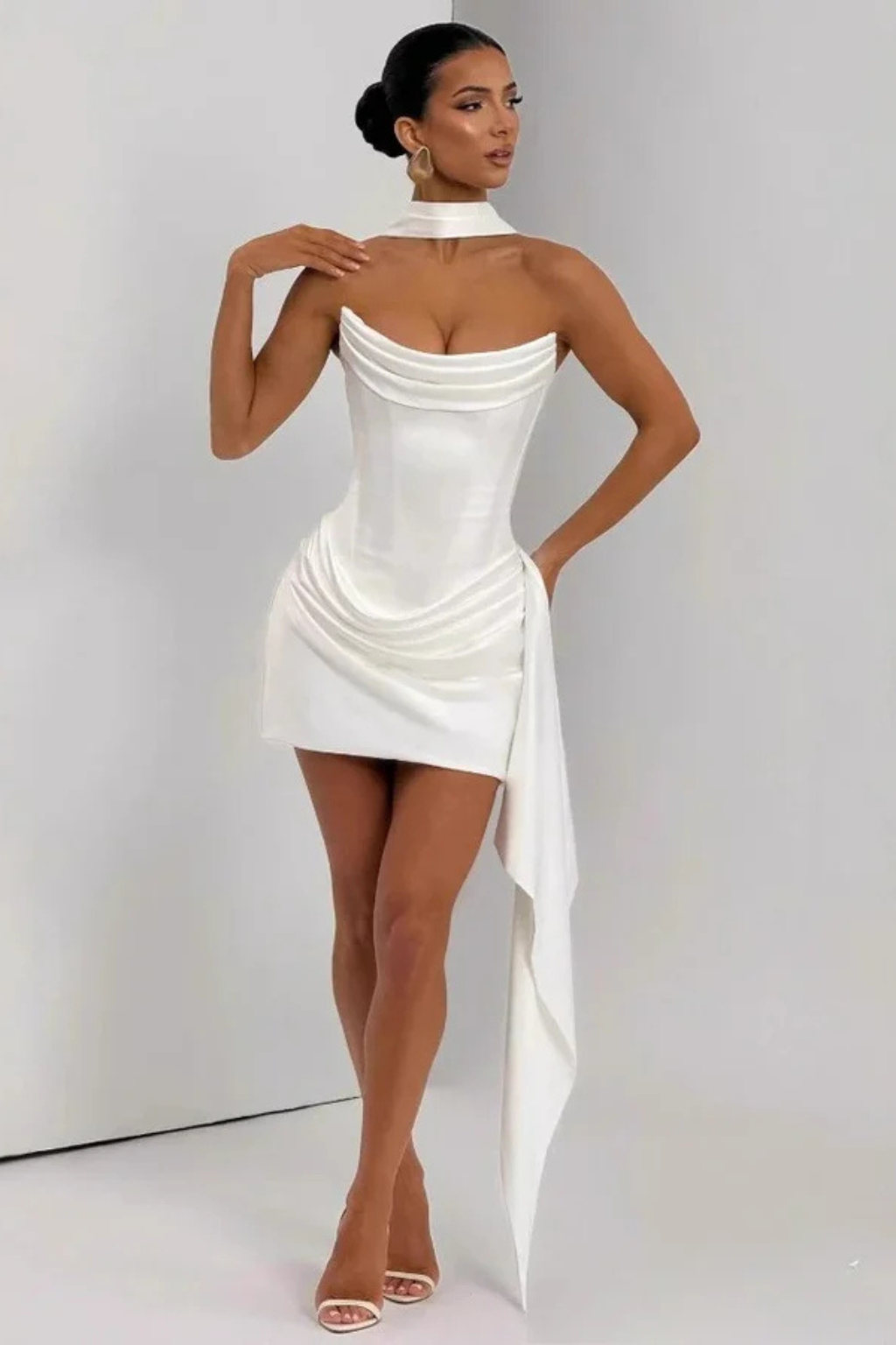 Zafrina | Damen Satin Minikleid – Corset & Schulterfrei Elegant