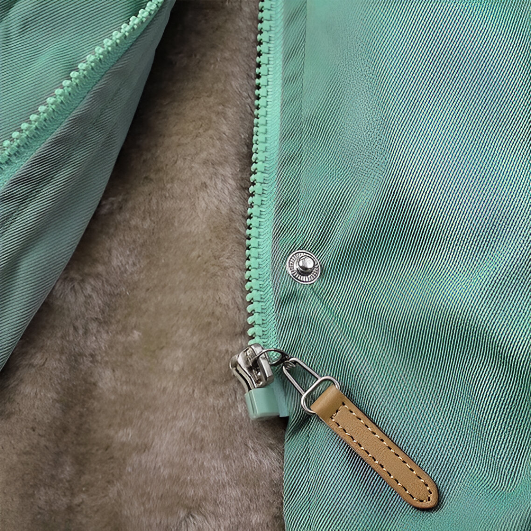 Damen Winterjacke mit Kapuze – Gefütterte Jacke – Lang Geschnitten