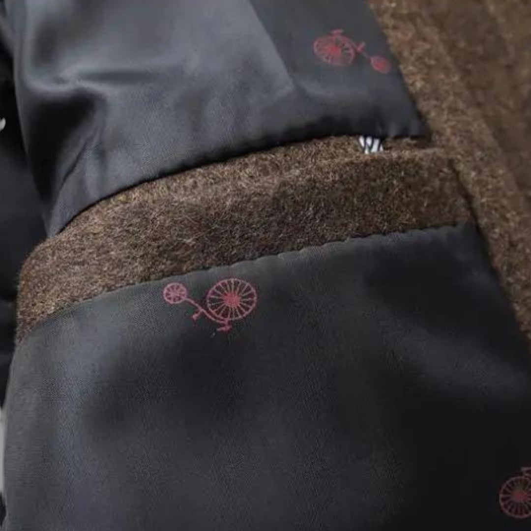 Herren Mantel mit Stehkragen - Langer Mantel - Knopfleiste Vorne