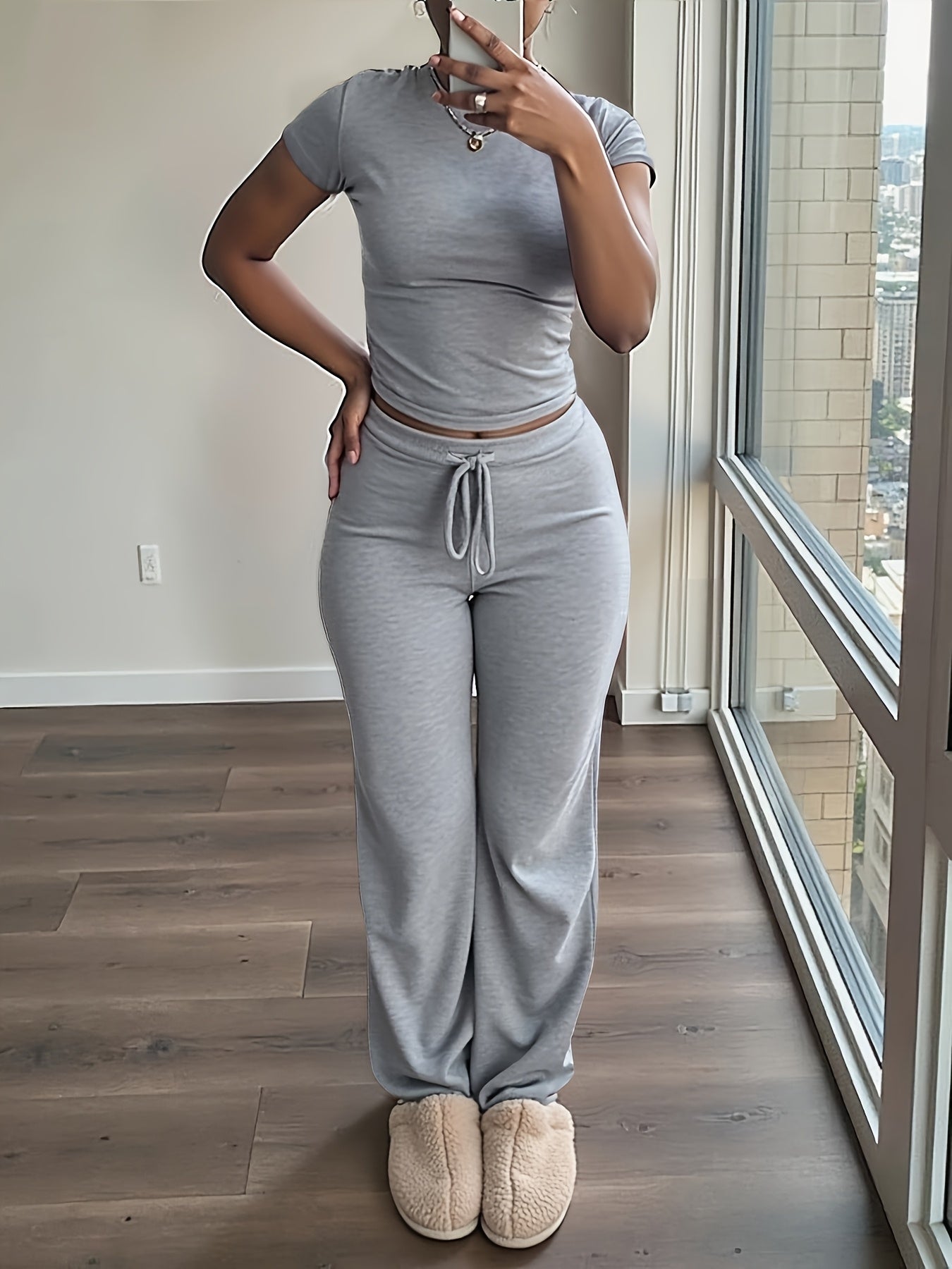 Damen 2-teiliges Set mit Kurzarmtop und Weiter Hose