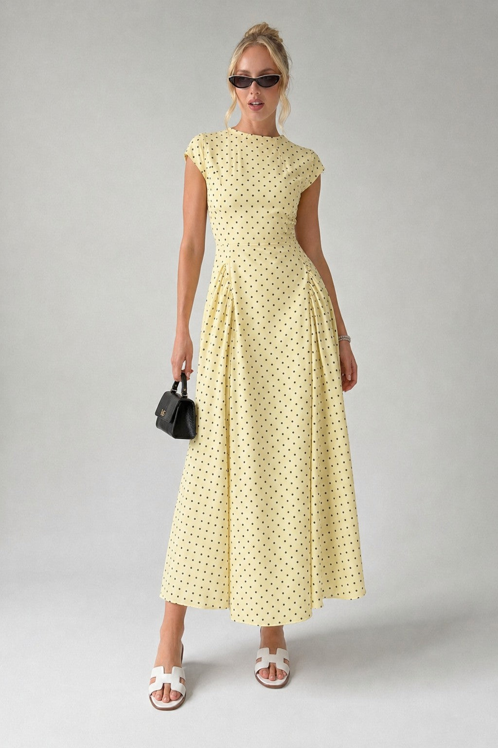Damen Midi Kleid – Gepunktet Vintage & Gerafft