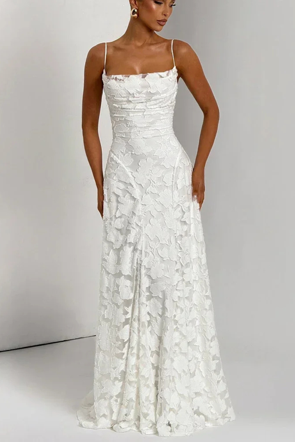 Rose Damen Maxikleid – Spaghettiträger & Rückenfrei mit Schnürung Floral Elegant