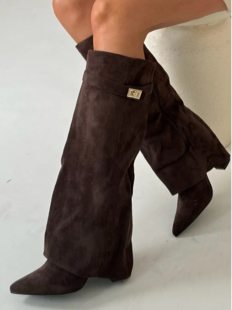 Evy Damenstiefel – Suede & Goldene Details Elegant
