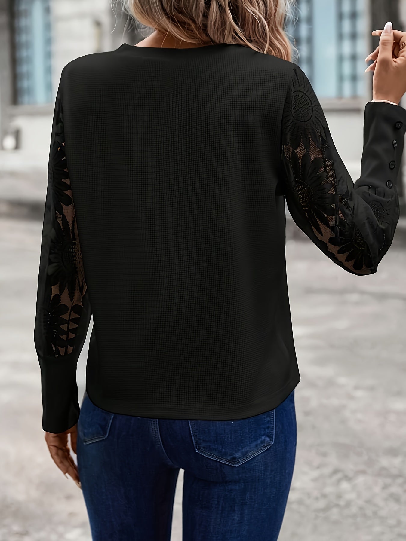 Damen Casual Waffelshirt mit Spitzenärmeln und Blumen-Patchwork