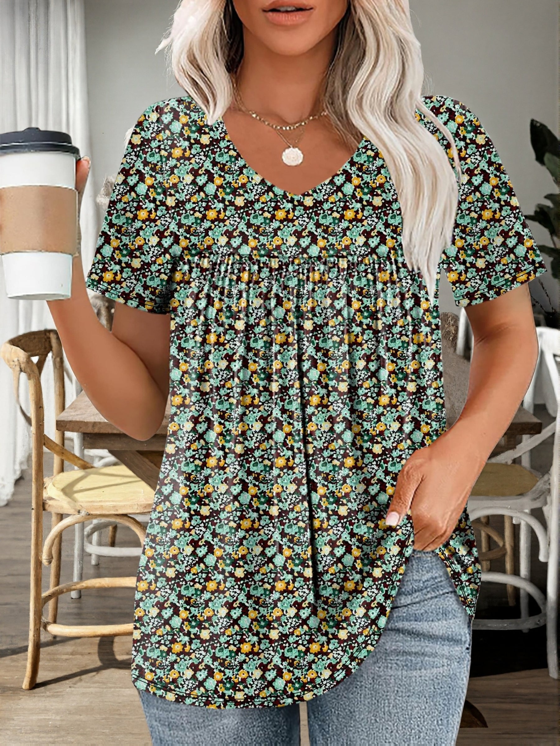 Damen Plus Size T-Shirt – Floraler Print Elegant