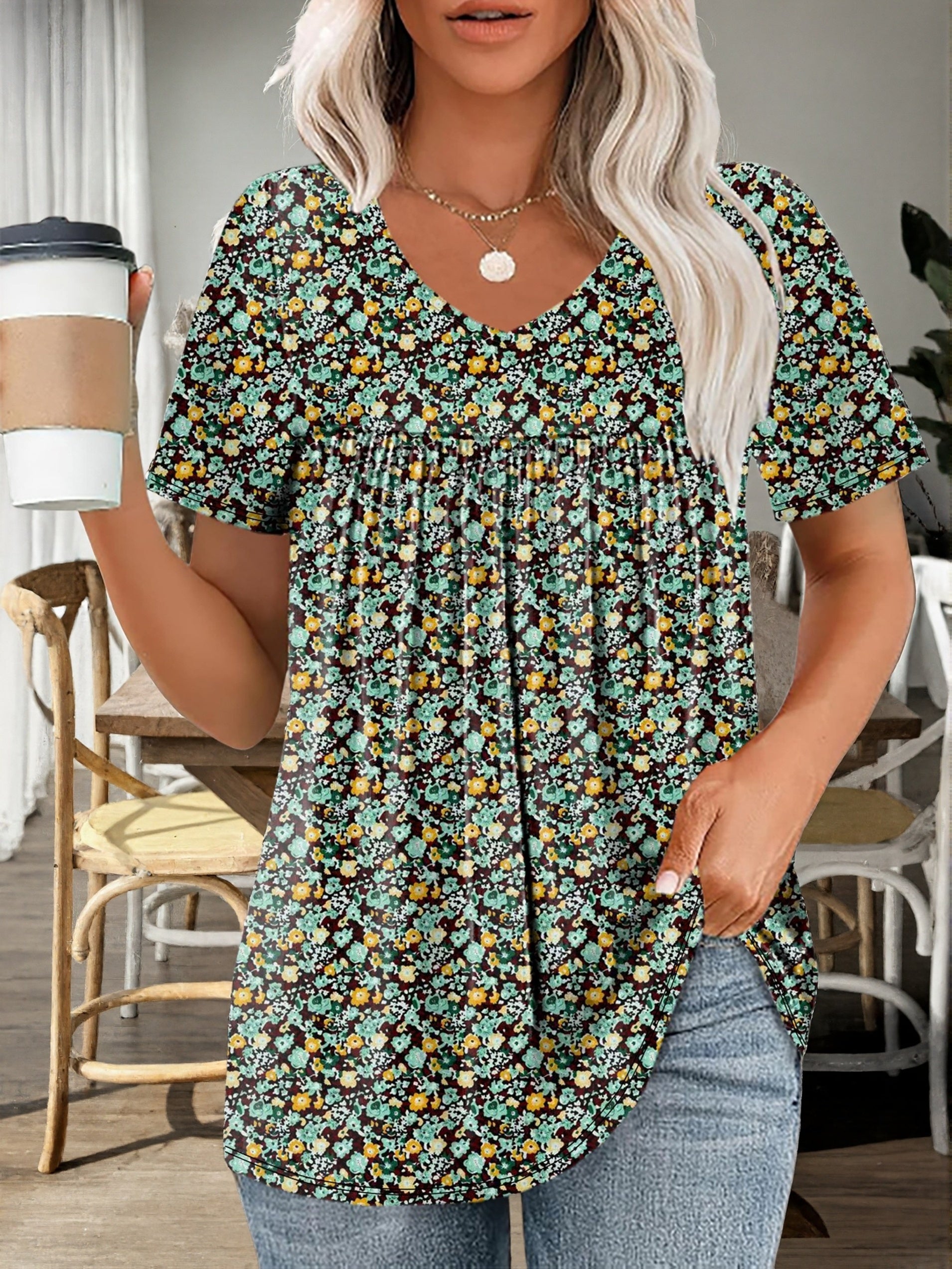Damen Plus Size T-Shirt – Floraler Print Elegant