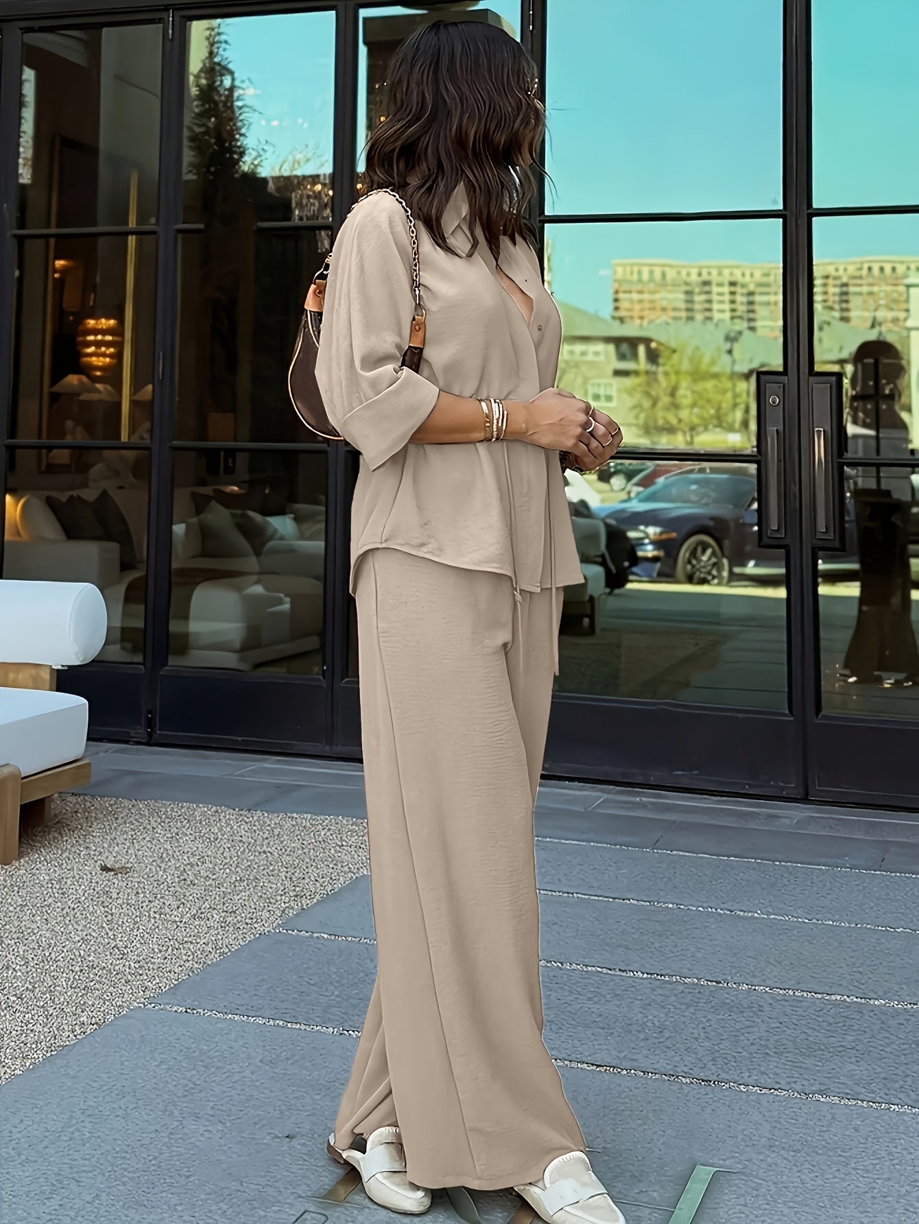 Damen Zweiteiliges Set mit Bluse und Weit geschnittener Hose