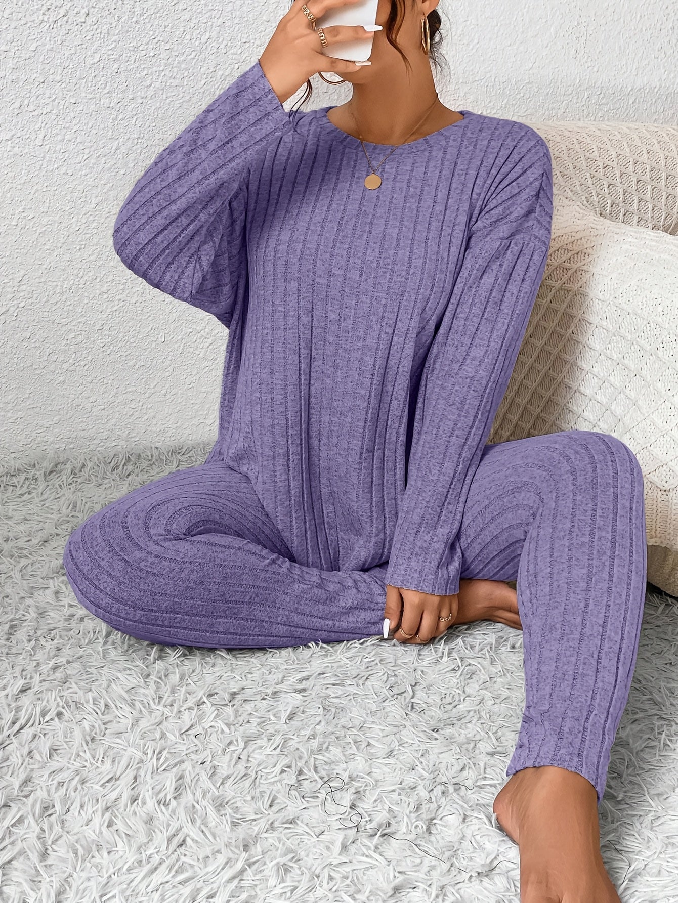 Damen Pyjama-Set in Großen Größen mit Langarm-Oberteil und Hose