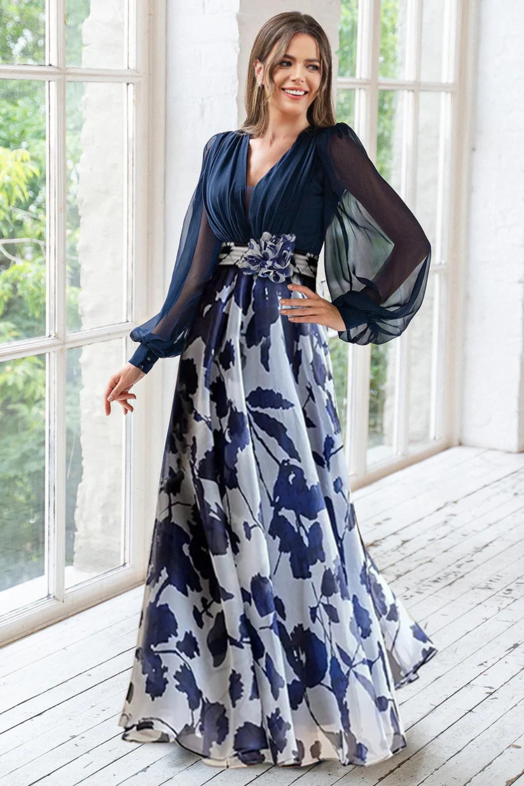 Valentina Damen Maxikleid – V-Ausschnitt & Ballonärmel Floral Elegant
