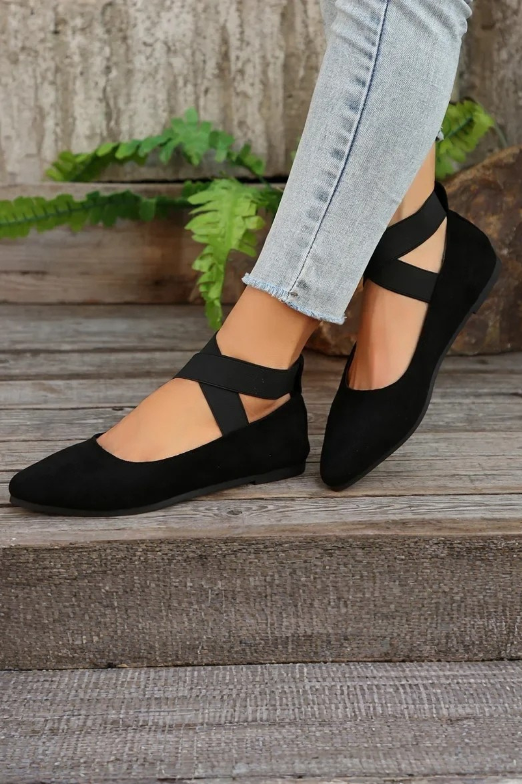 Emmeline Damen Ballerinas – Spitz & Knöchelriemen Elegant