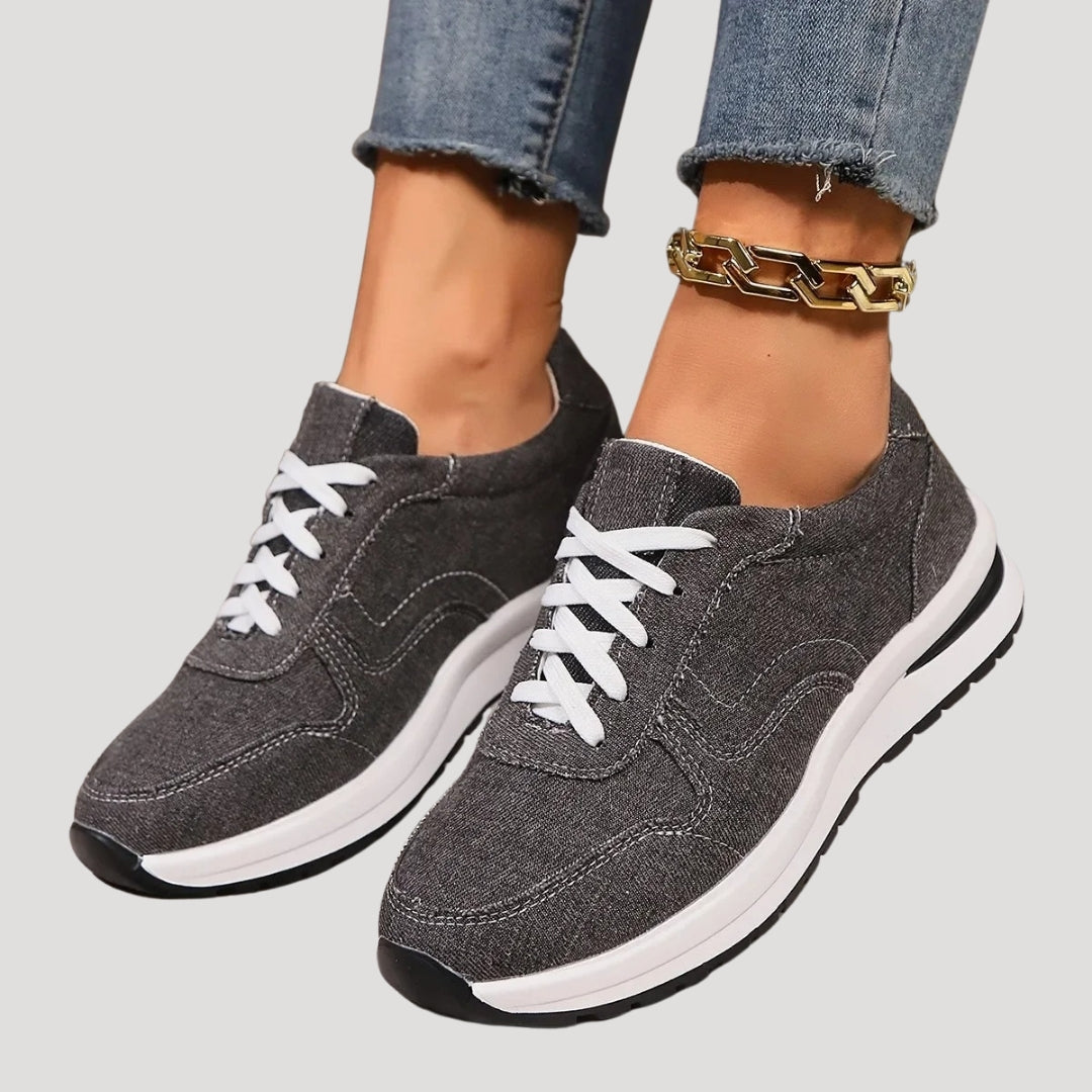 Damen Sneaker – Schnürung & Dämpfung Komfortable Alltagsschuhe