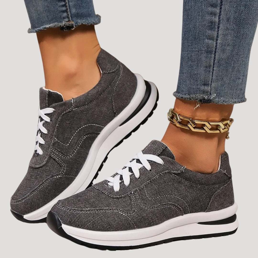 Damen Sneaker – Schnürung & Dämpfung Komfortable Alltagsschuhe