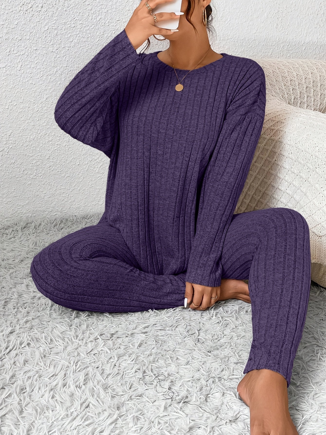 Damen Pyjama-Set in Großen Größen mit Langarm-Oberteil und Hose