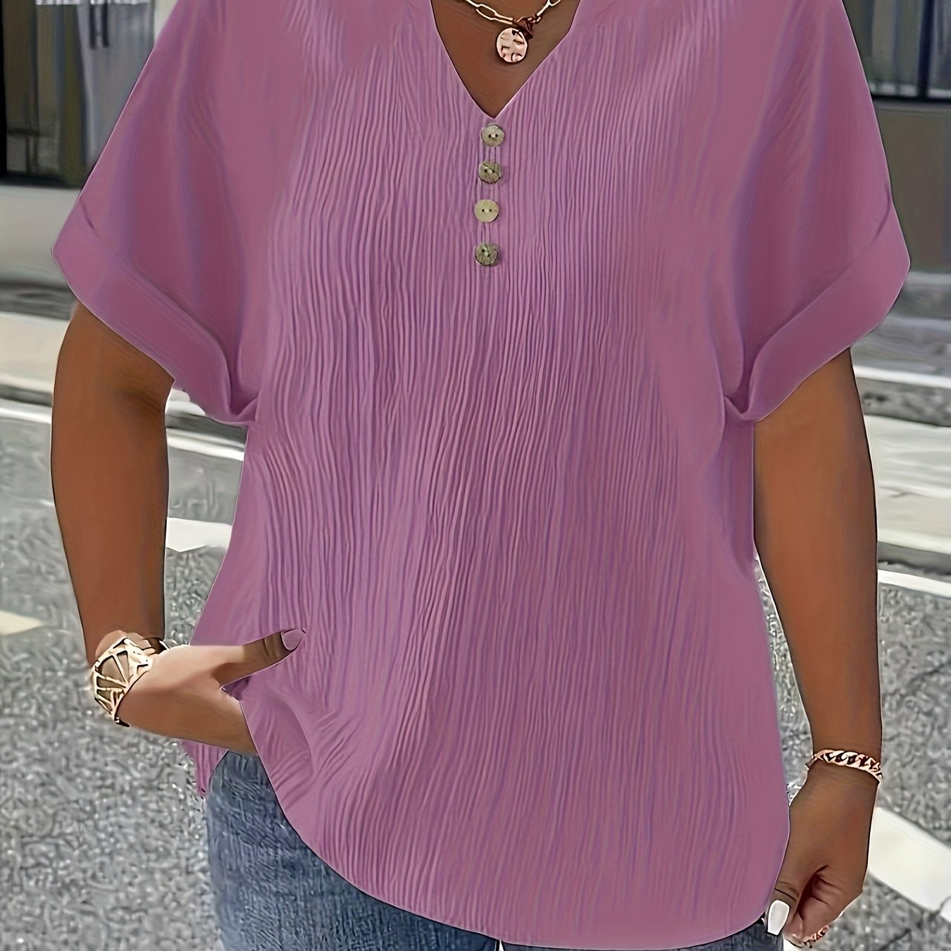 Damen Plus Size T-Shirt – Elegant Kurzarm mit Knopfleiste