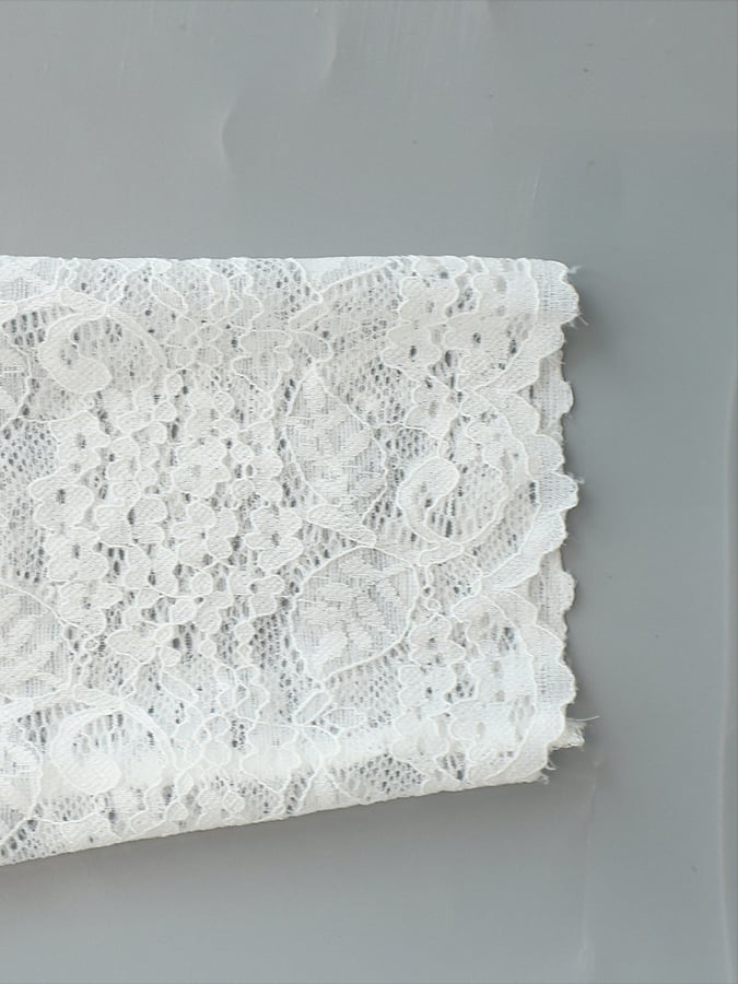 Damen Dirndlbluse mit Spitze ohne Polster