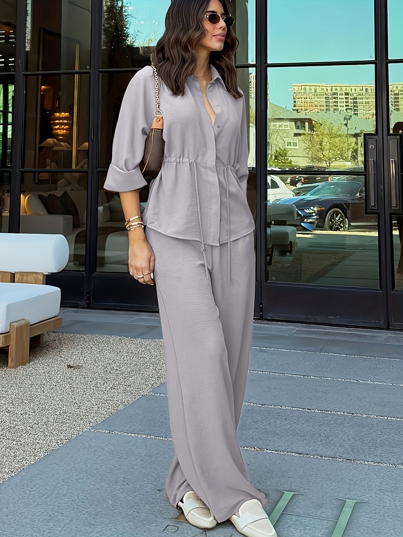 Damen Zweiteiliges Set mit Bluse und Weit geschnittener Hose