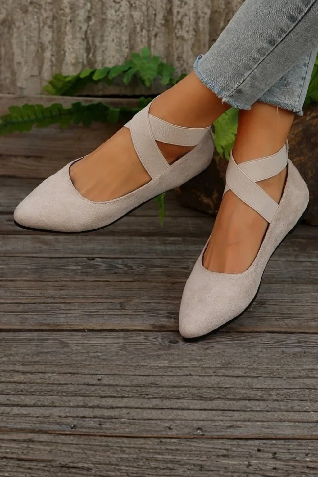 Emmeline Damen Ballerinas – Spitz & Knöchelriemen Elegant