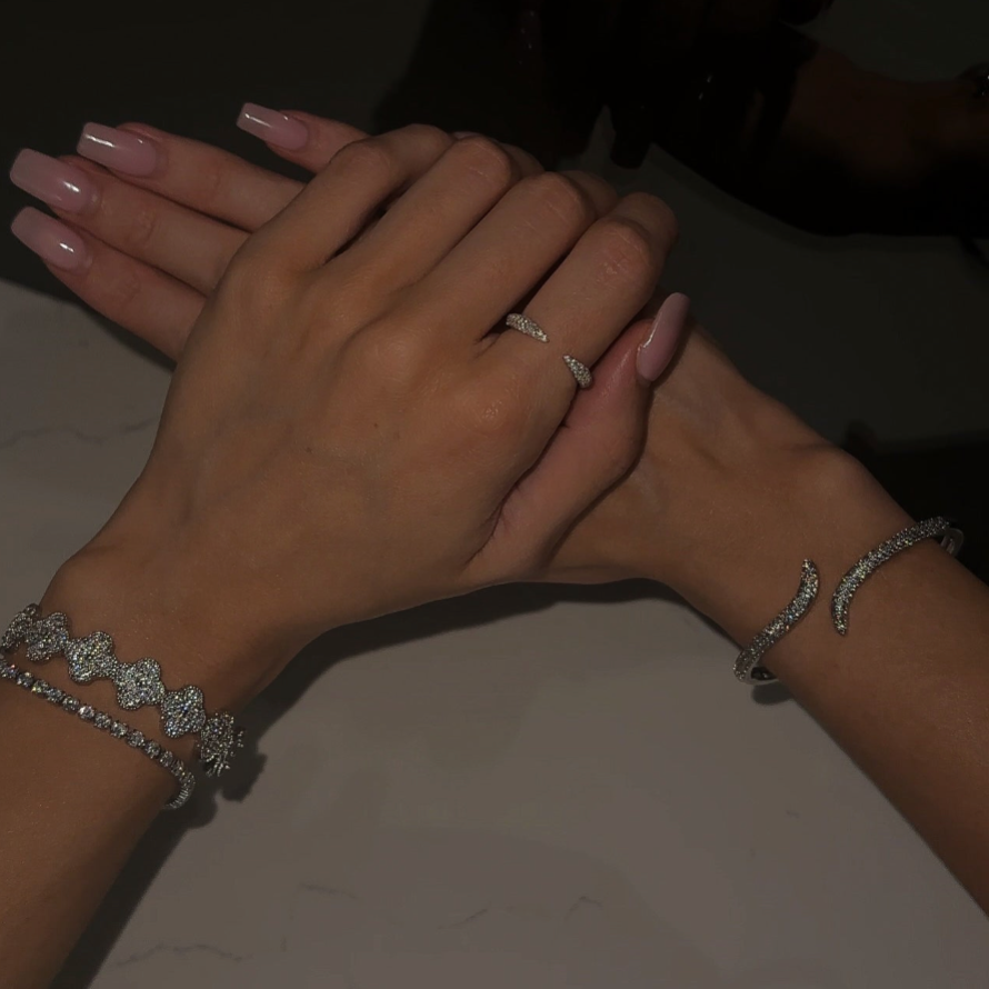 CAPRI ARMBAND DELUXE