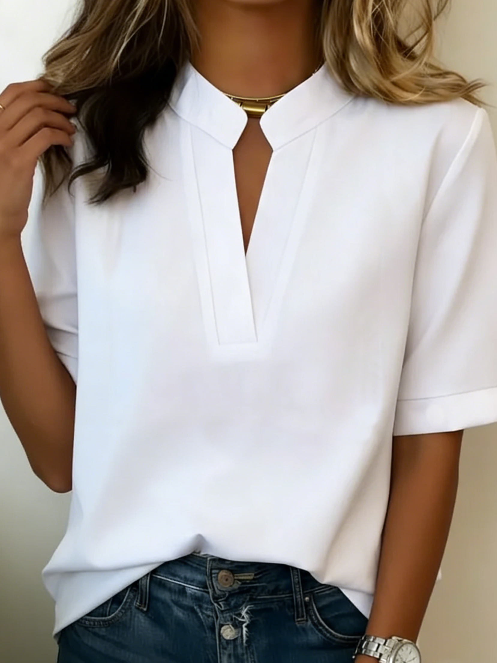 Elowen Damen Bluse – V-Ausschnitt Elegant & Zeitlos