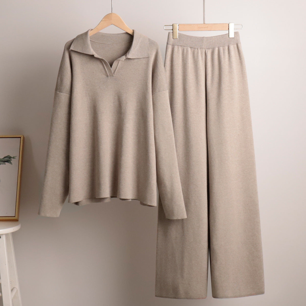 Damen Elegantes Set mit Polopullover und Weiter Hose