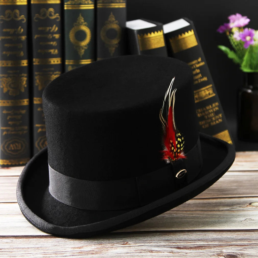Lila Fedora Hut aus 100% Wolle mit Feder