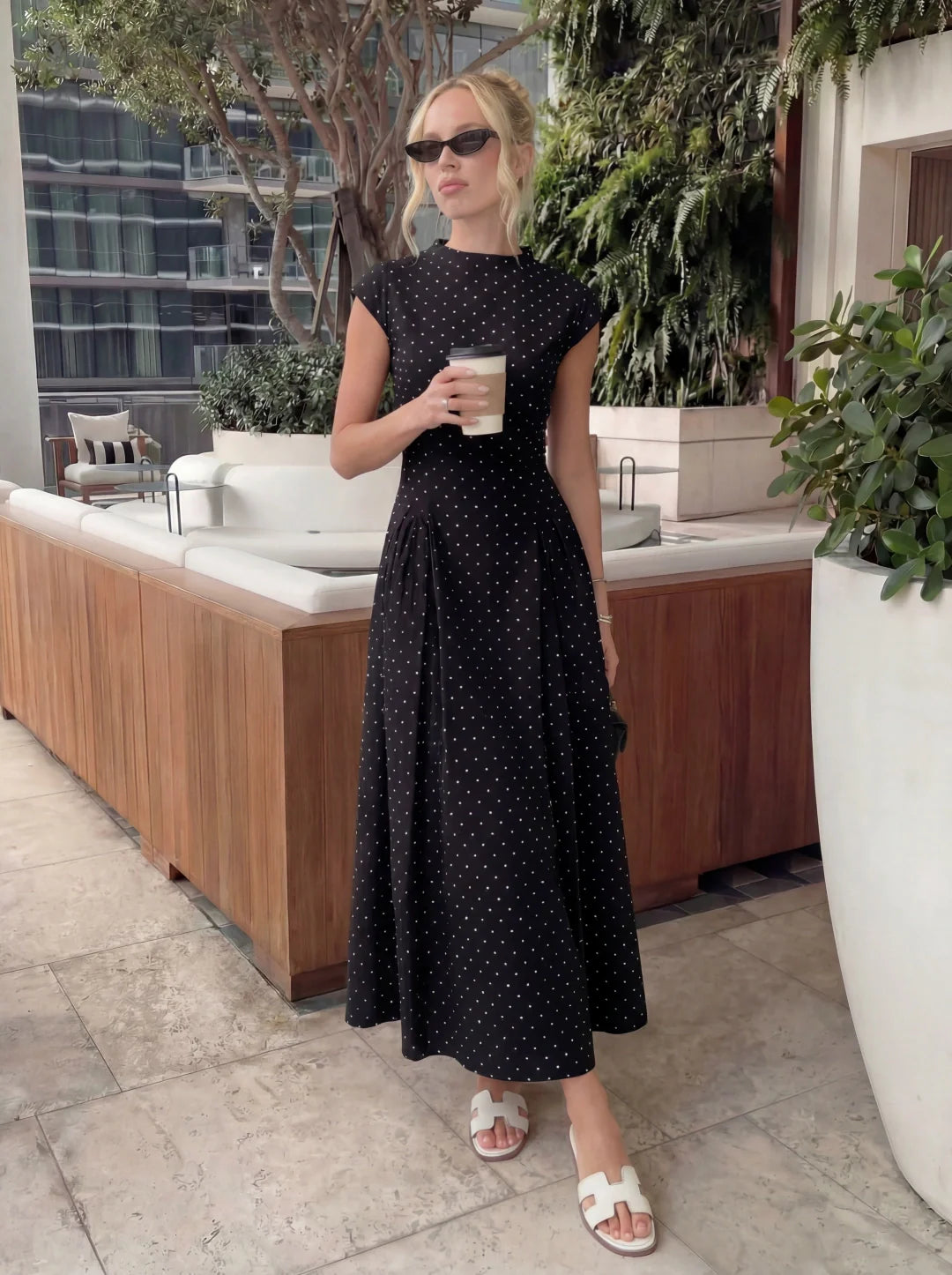 Damen Midi Kleid – Gepunktet Vintage & Gerafft
