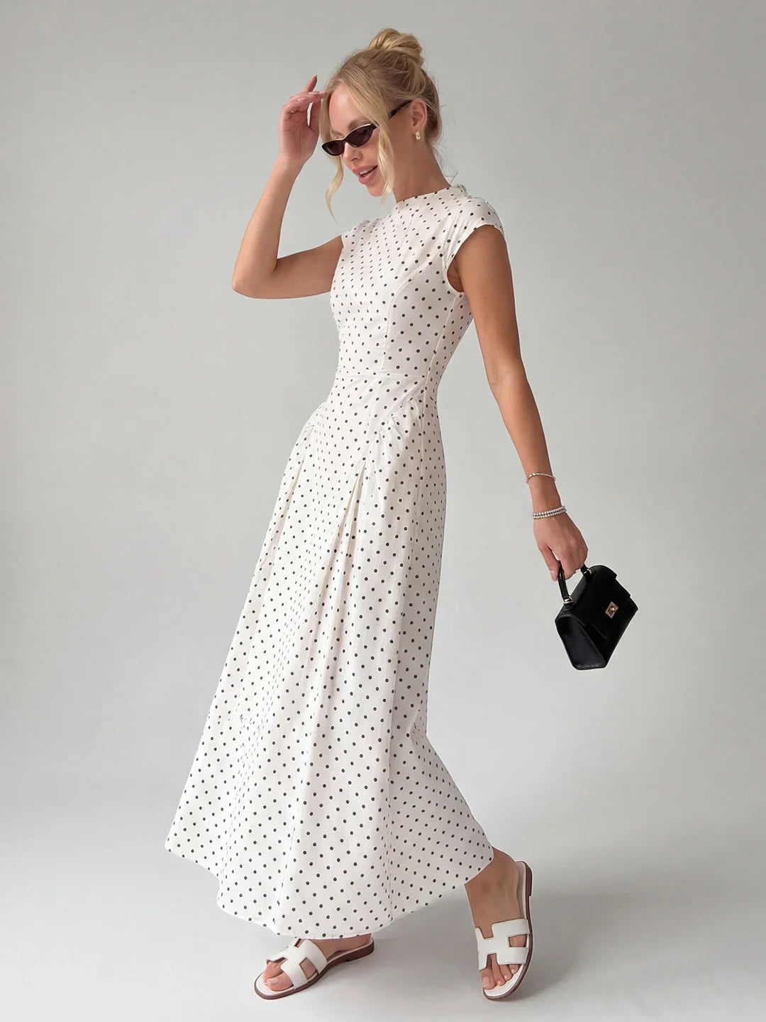 Damen Midi Kleid – Gepunktet Vintage & Gerafft