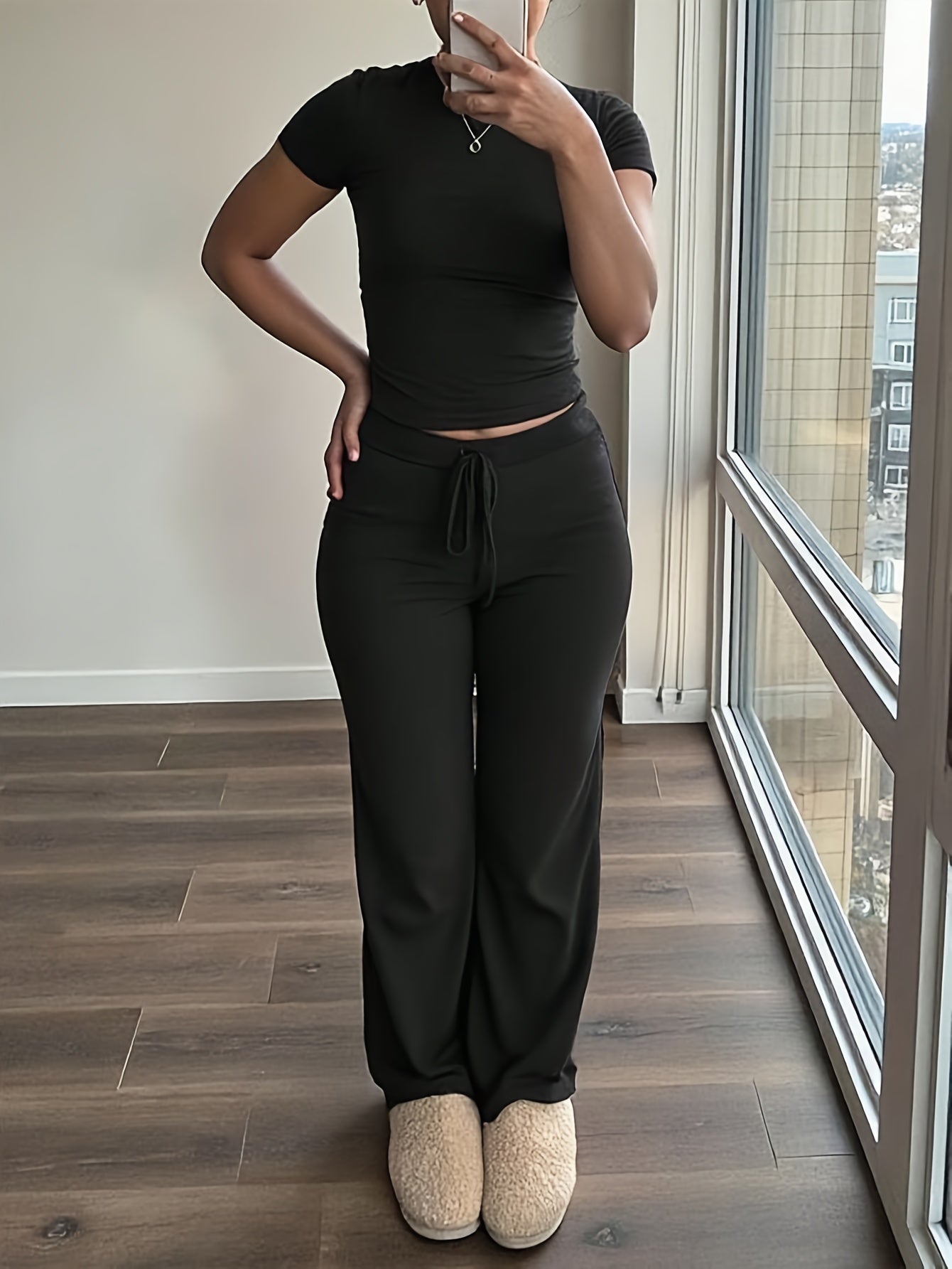 Damen 2-teiliges Set mit Kurzarmtop und Weiter Hose