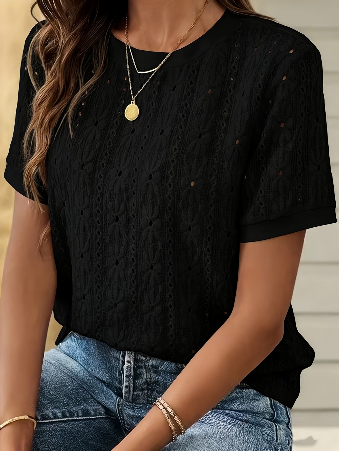 Damen T-Shirt – Jacquard & Rundhals Kurzarm Minimalistisch