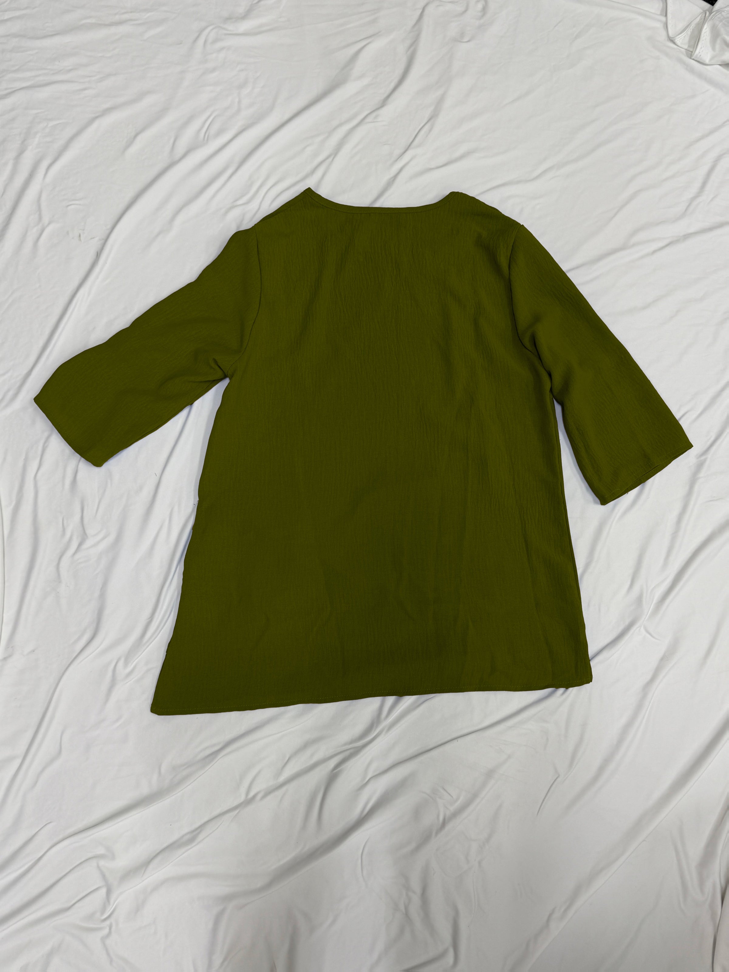 Damen Shirt – Rundhals Patchwork & Lässig