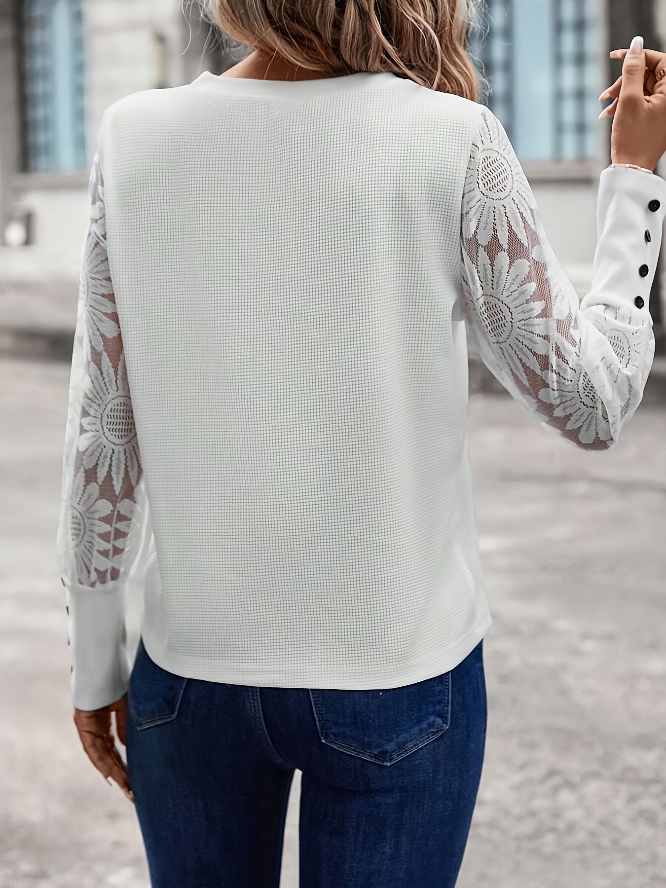 Damen Casual Waffelshirt mit Spitzenärmeln und Blumen-Patchwork
