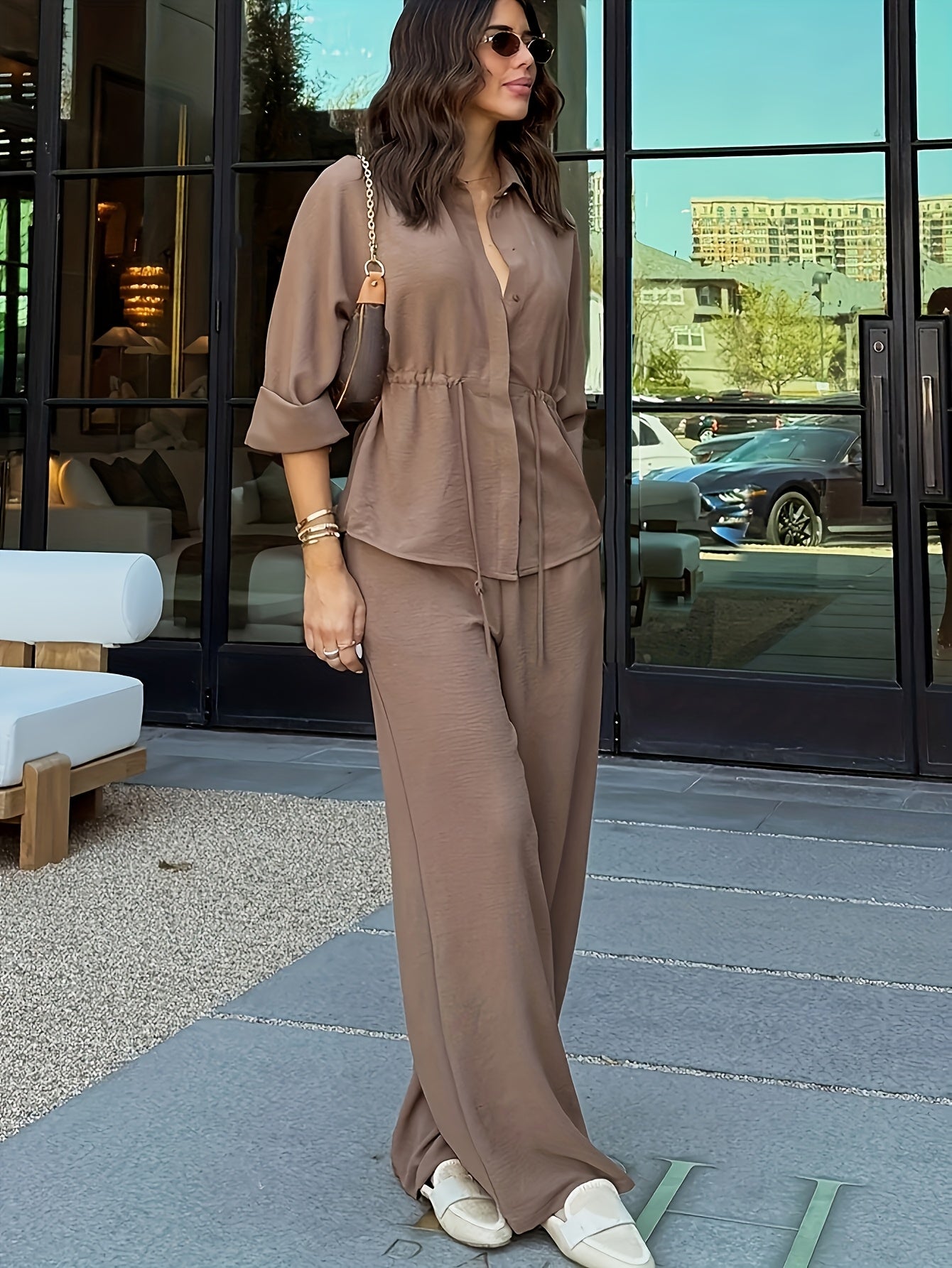 Damen Zweiteiliges Set mit Bluse und Weit geschnittener Hose