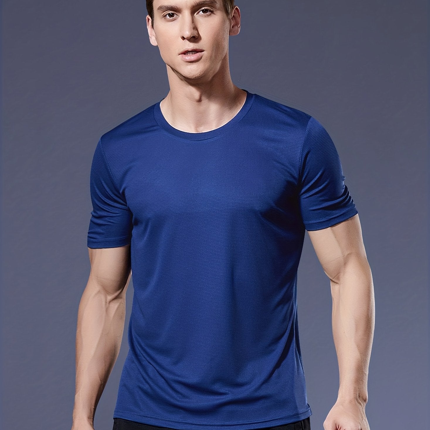 Herren Leichtes Quick-Dry Sportshirt mit Rundhals