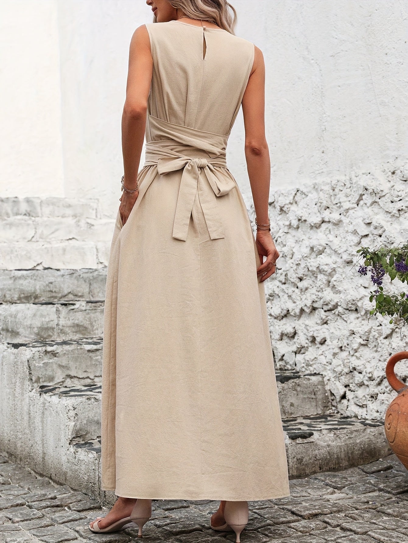 Damen Kleid – Ärmellos mit Schleifendetail Elegant