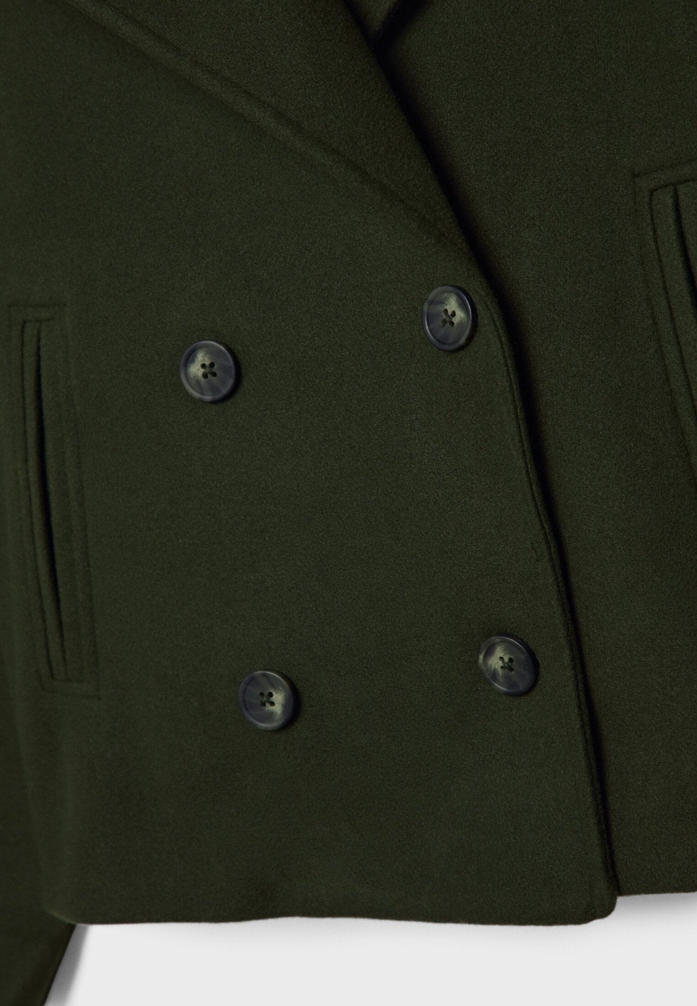 Damen Jacke mit Kurzschnitt & Doppelreiher